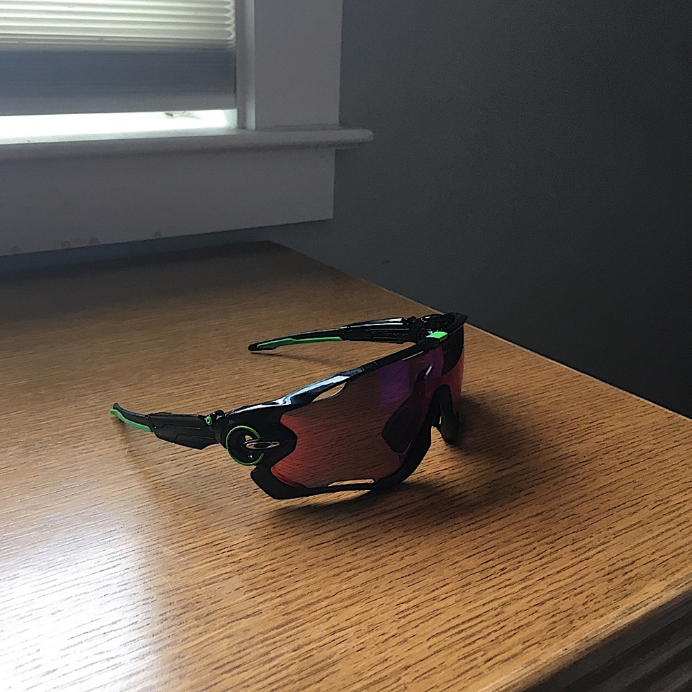 Oakley jawbreaker sunglasses